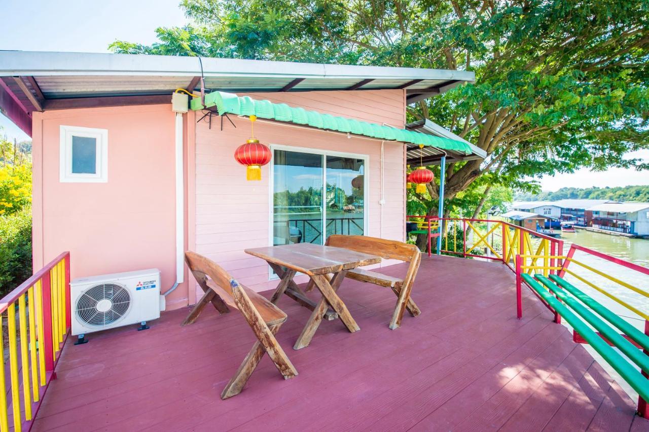 Golden Dragon Kanchanaburi Exterior foto